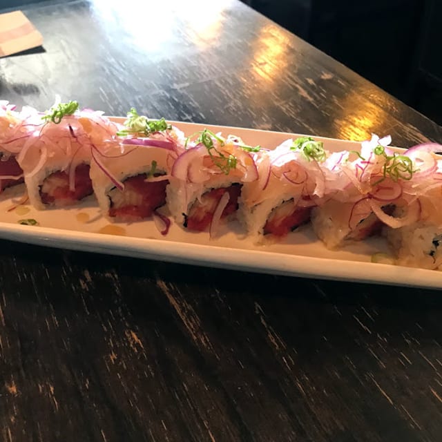 Garlic Albacore Roll.
