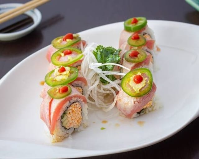Tuna Roll.