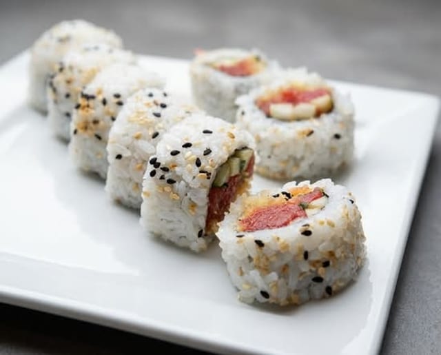 Tuna Roll.